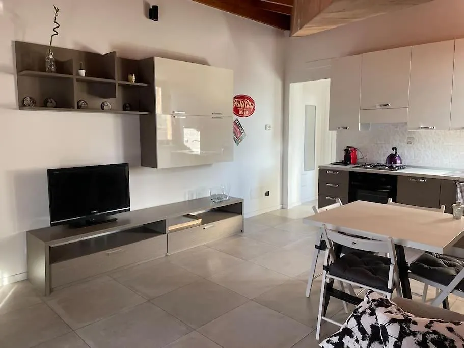 Malu Home Subway 4 Min Walk Cologno Monzese İtalya