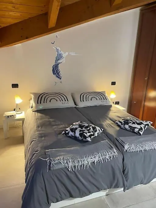 Apartment Malu Home Subway 4 Min Walk Cologno Monzese